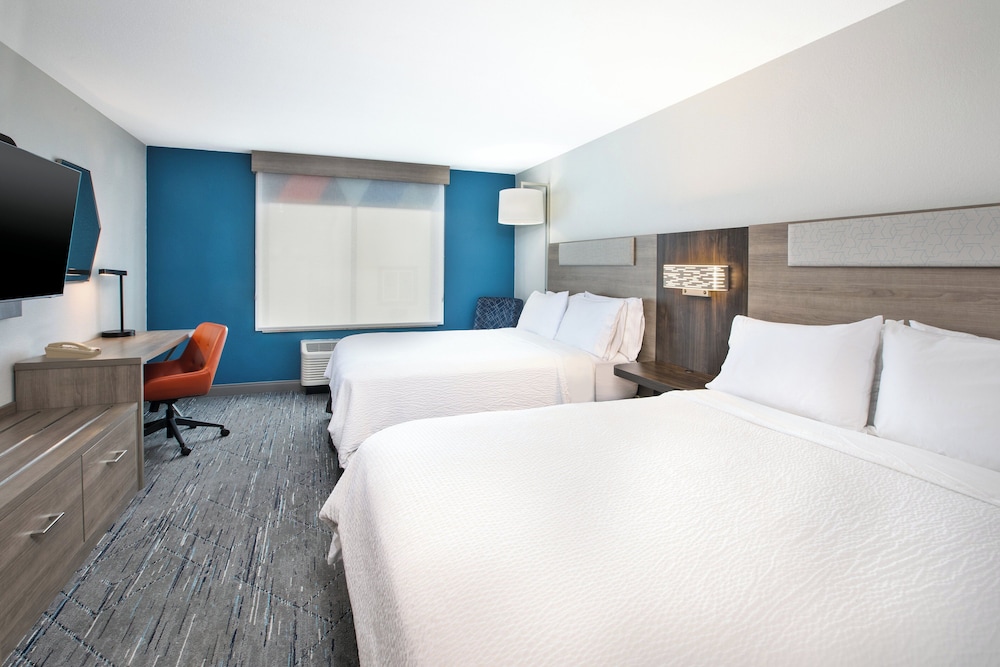 Holiday Inn Express & Suites Buffalo by IHG - photo 18
