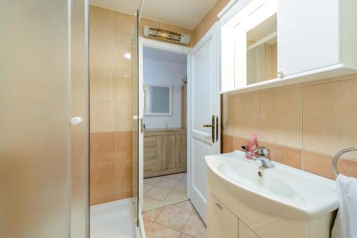City Mode Apartment