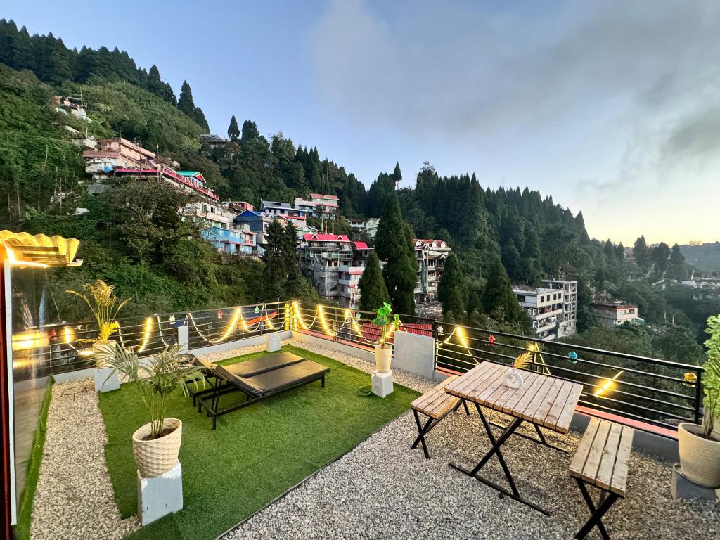 Darjeeling Hillside Inn — Darjiling — photo 4