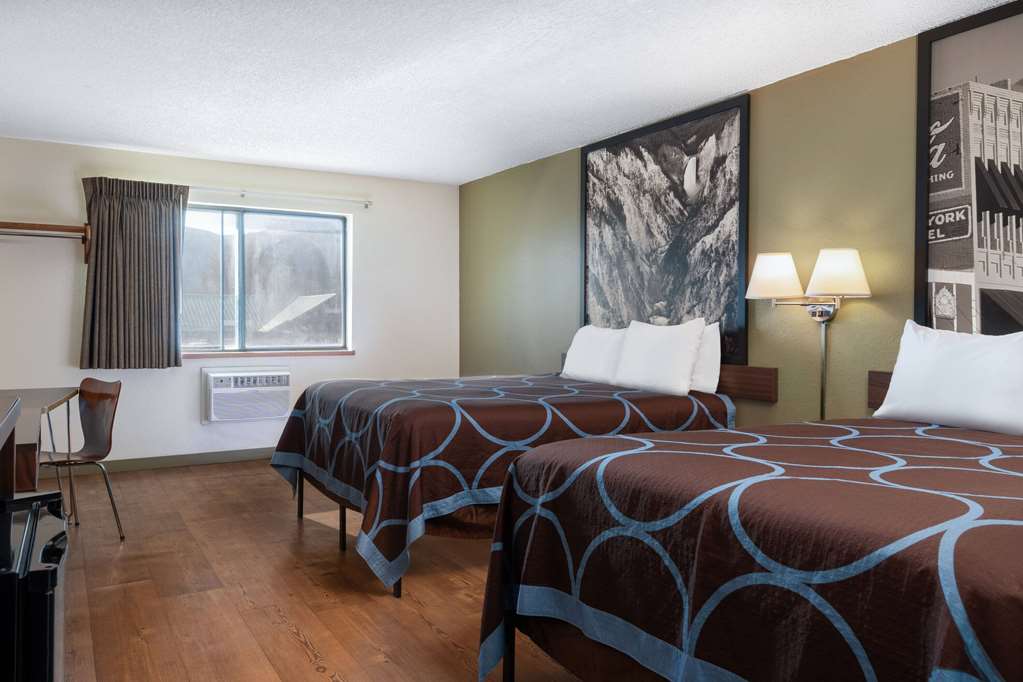 Super 8 by Wyndham Livingston Yellowstone - photo 17