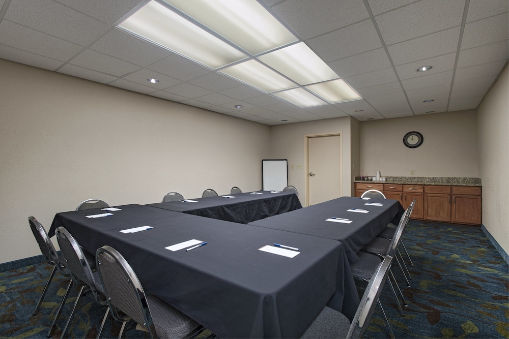 Candlewood Suites Austin N Cedar Park by IHG - photo 24