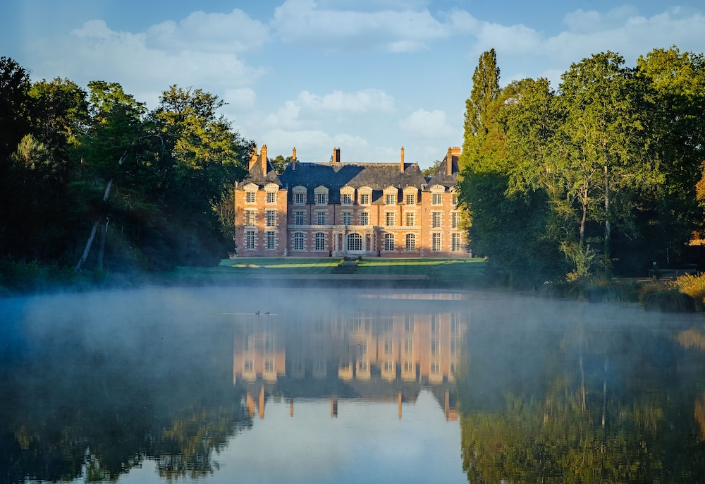 La Borde en Sologne Château & Spa — 4-Star Luxury Hotel in Neung-Sur-Beuvron, France
