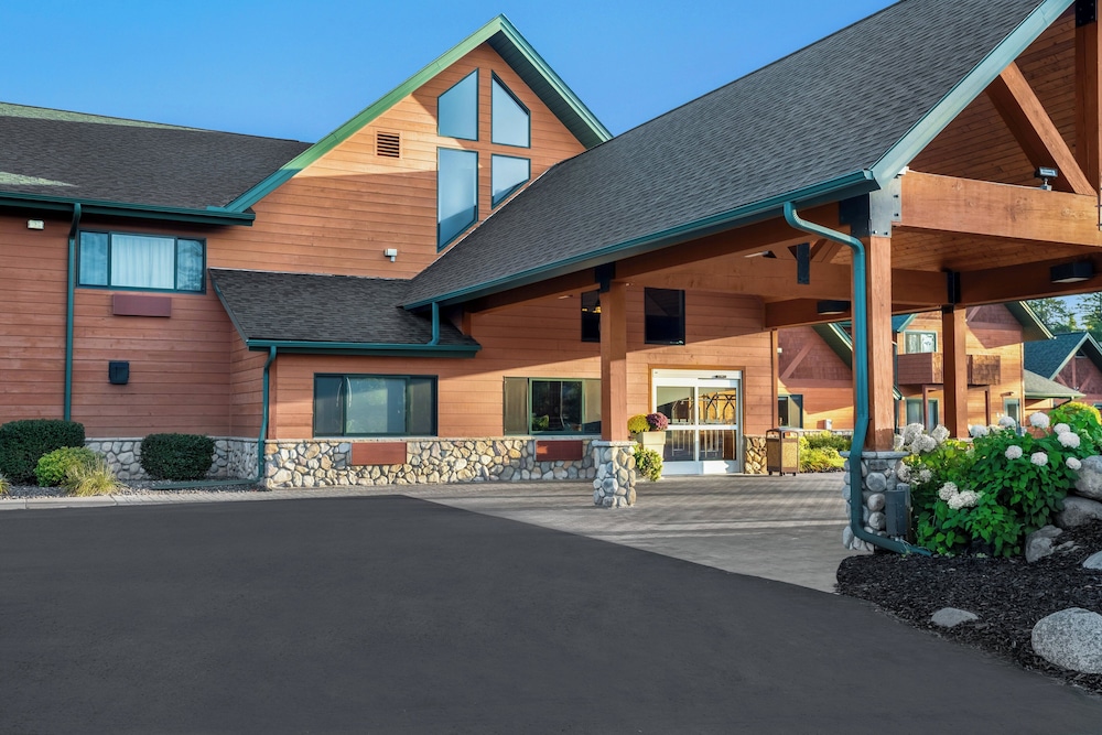 Holiday Inn Express & Suites Hayward by IHG - photo 104