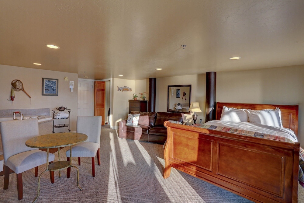 Land's End Resort - photo 66