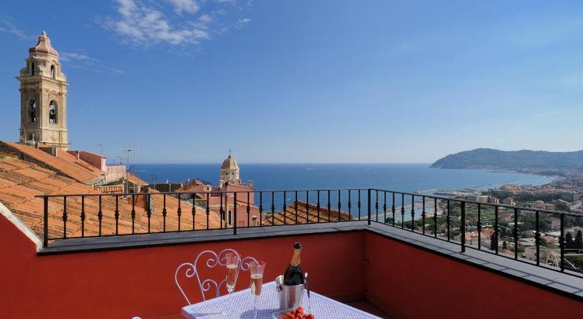 B&B Corallini — 4-Star Luxury Hotel in Cervo, Italy