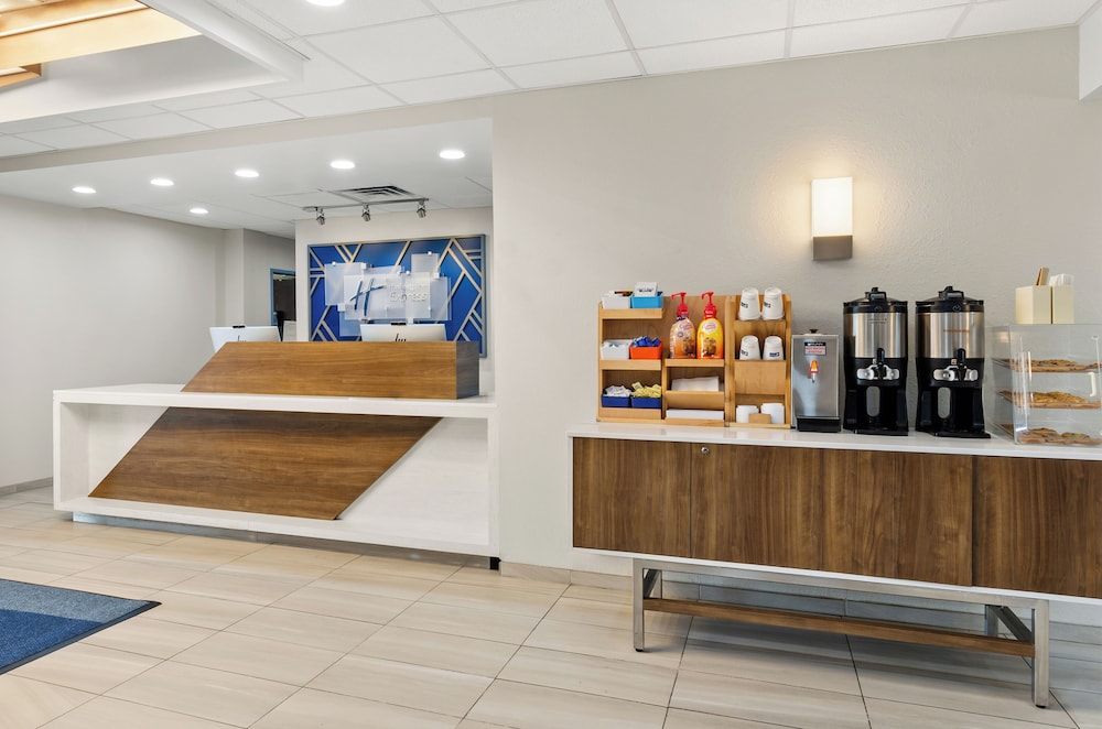 Holiday Inn Express Princeton by IHG - photo 2