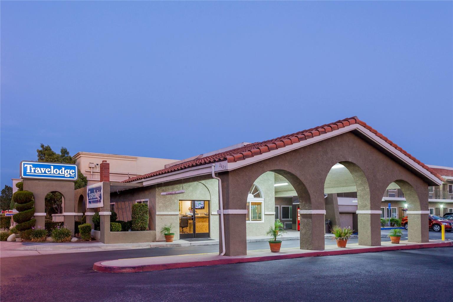 Travelodge By Wyndham Hemet Ca — Hemet