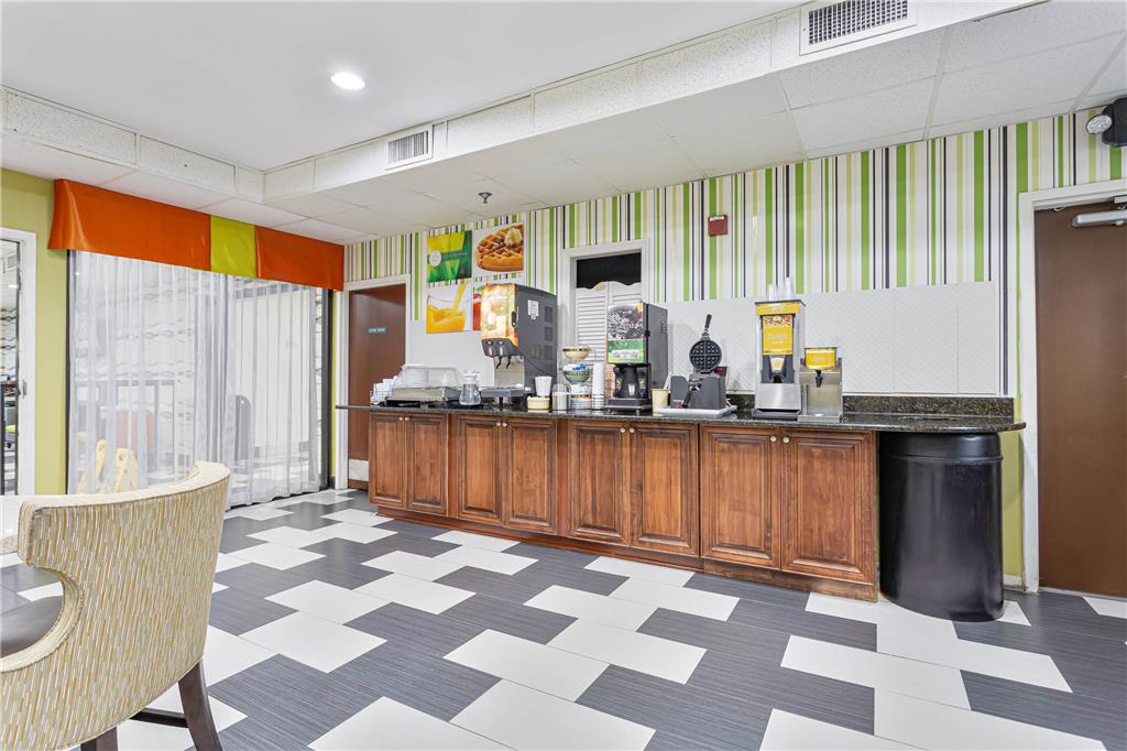 Quality Inn Prattville I 65 - photo 47