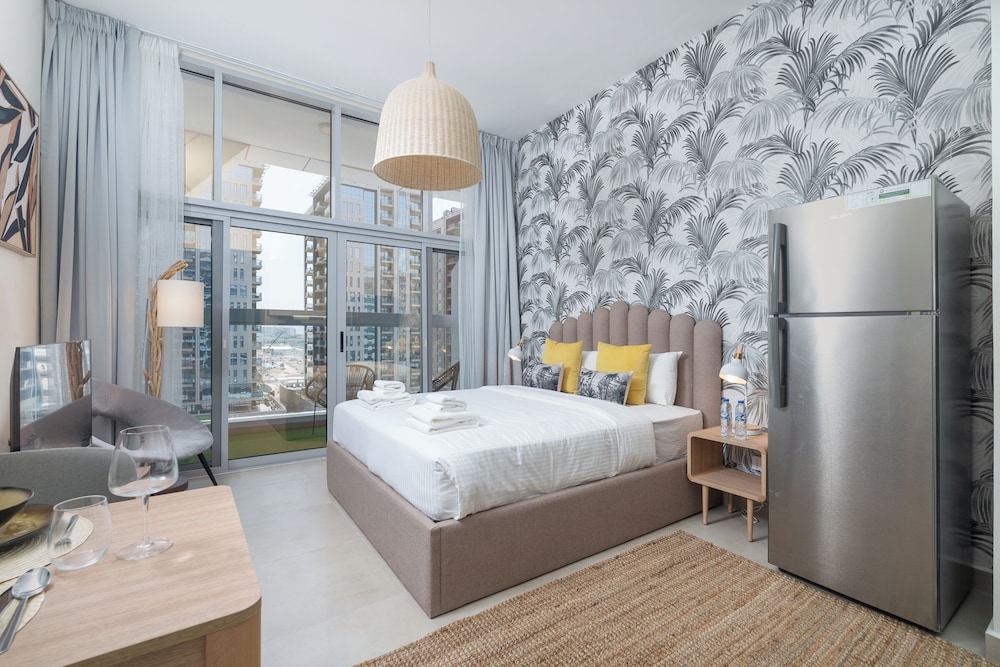 Summer Offer Lovely Studio Budget Friend — 4-Star Luxury Hotel in Dubai, United Arab Emirates