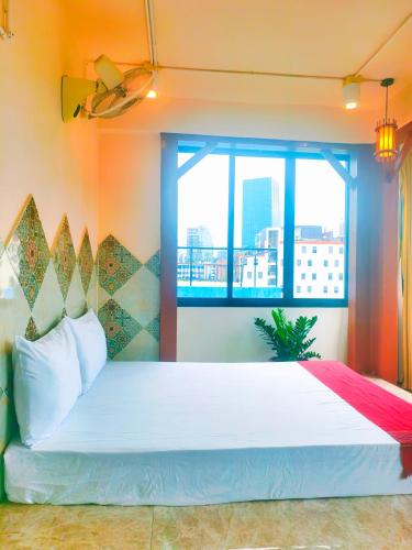Sky bedroom with a smooth life view