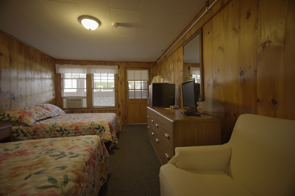 Betty Doon Hotel - photo 98