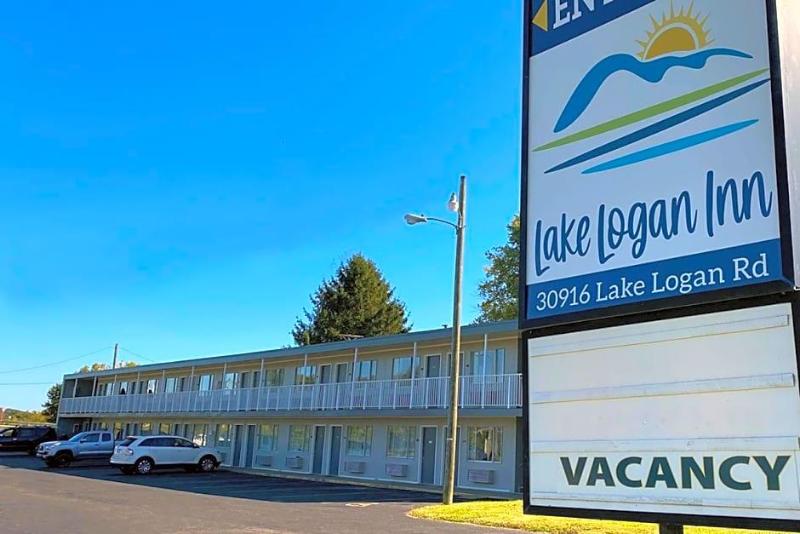 Lake Logan Inn - photo 11