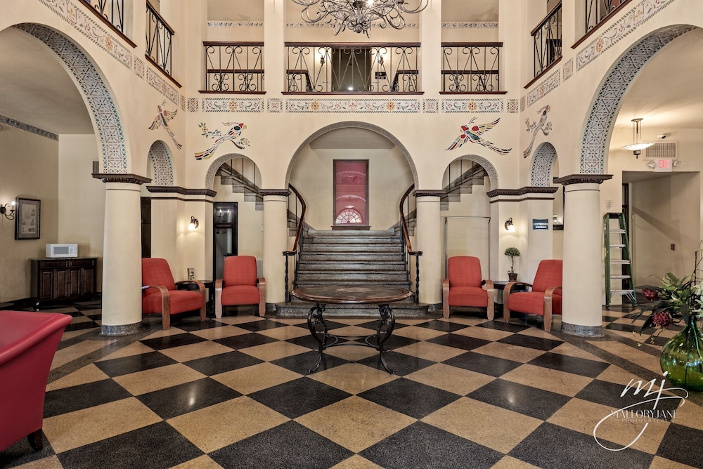 Hotel Seville - featured photo