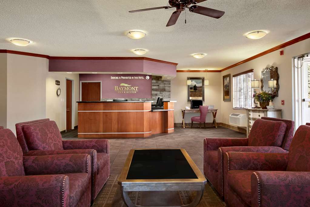 Baymont by Wyndham Golden Red Rocks - photo 4