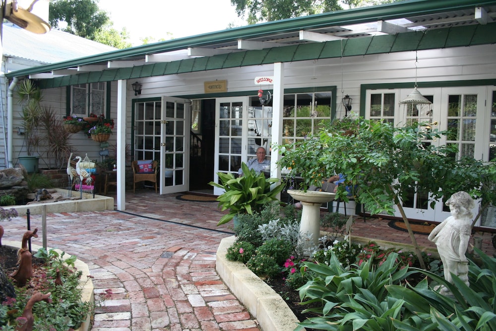Rosebridge House Bed & Breakfast — Perth — photo 2