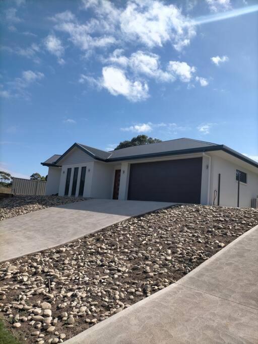 Stay and Play Golf in Mount Gambier, Australia