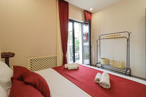 Comfortable 2BR Apt with 3 Balconies by Wehost
