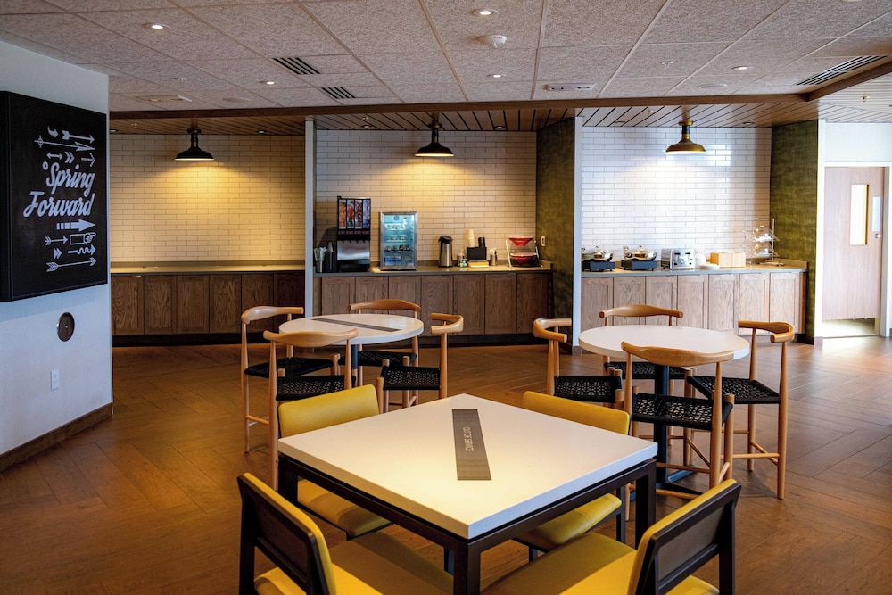 Fairfield Inn & Suites by Marriott Fond du Lac - photo 18