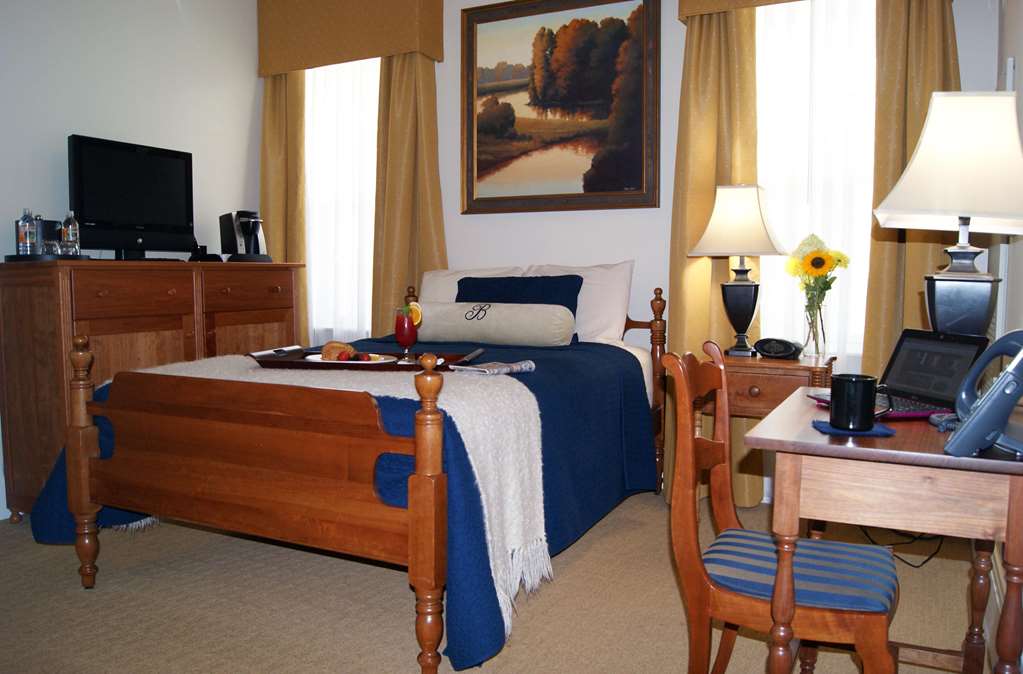 Historic Boone Tavern - photo 35