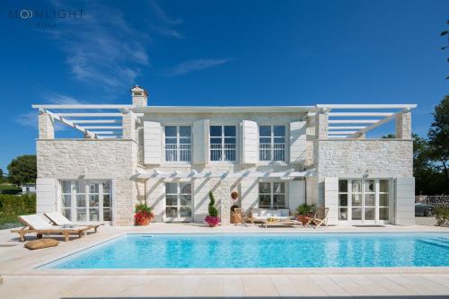 Moonlight in Visignano, Croatia