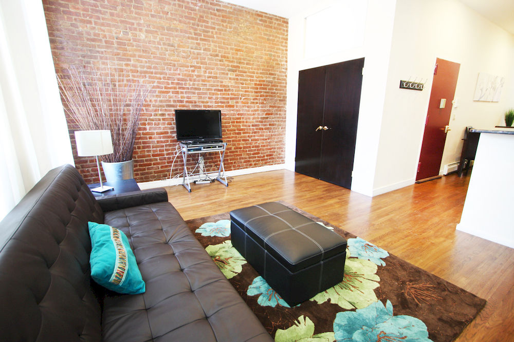 Luxury Suites Lenox Ave - photo 65