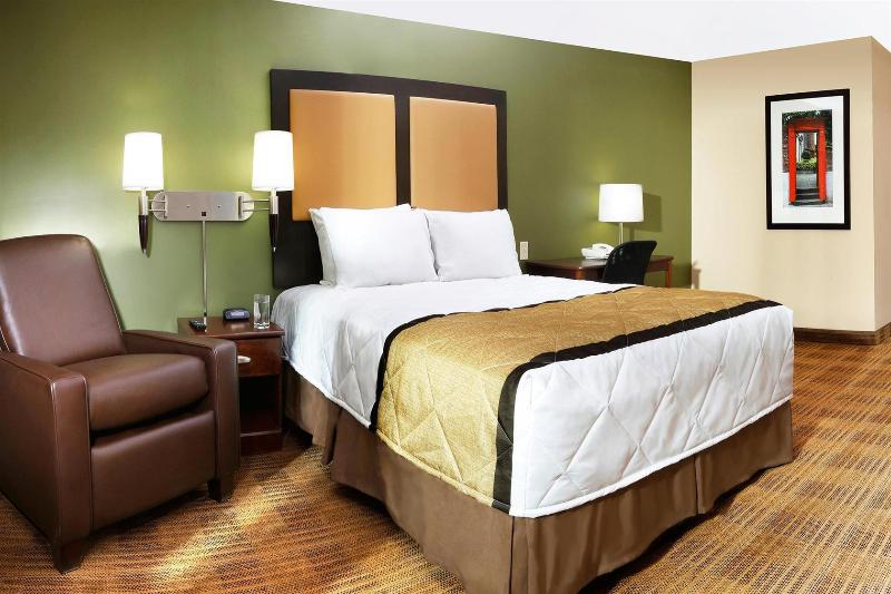 Sonesta Simply Suites Lansing - photo 7