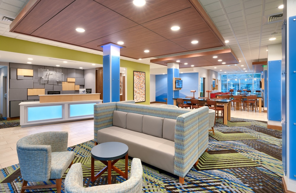 Holiday Inn Express & Suites Gainesville I 75 by IHG - photo 55