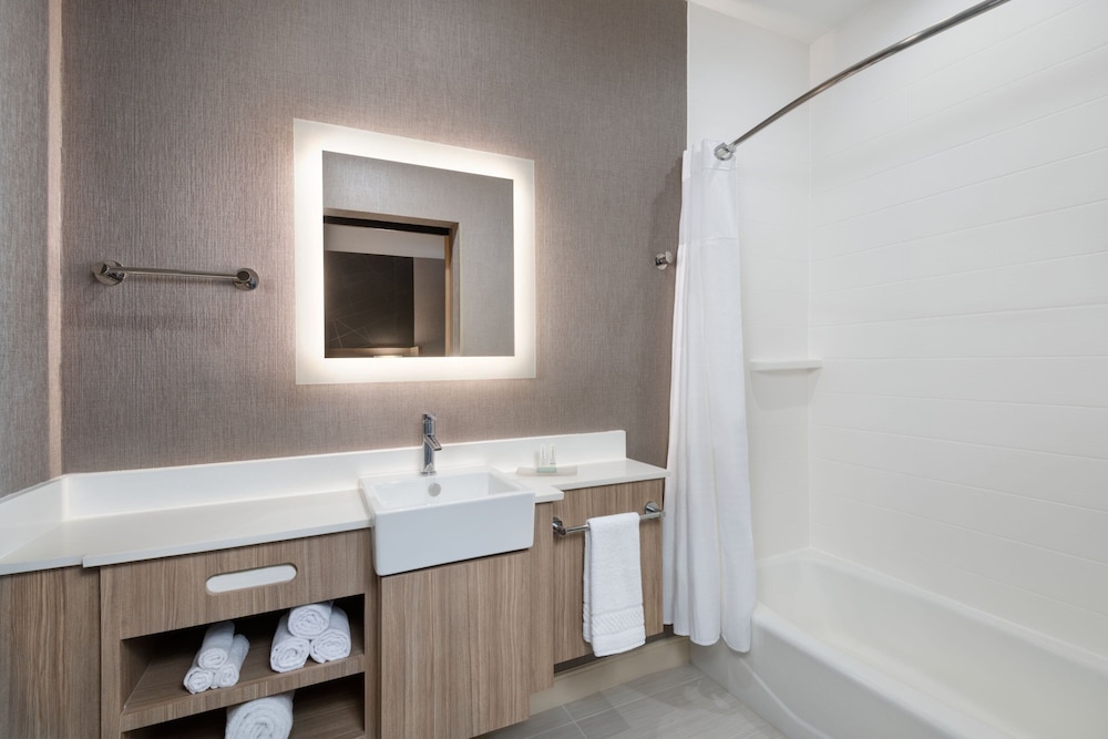 SpringHill Suites by Marriott Weatherford Willow Park - photo 10