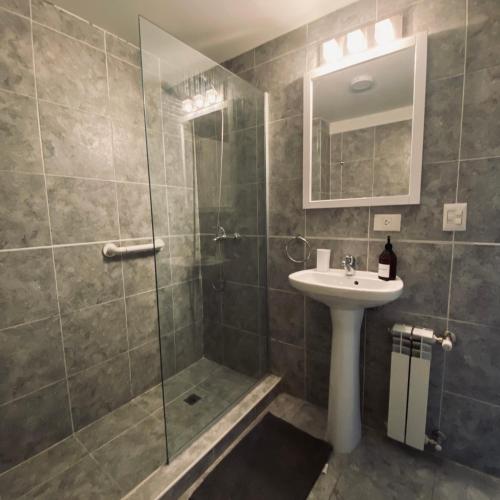 Bariloche centro — 4-Star Luxury Hotel in San Carlos De Bariloche, Argentina