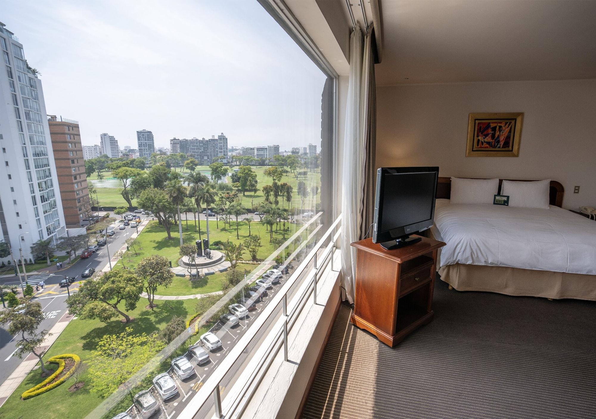 Luoxo Hotel — San Isidro — photo 4