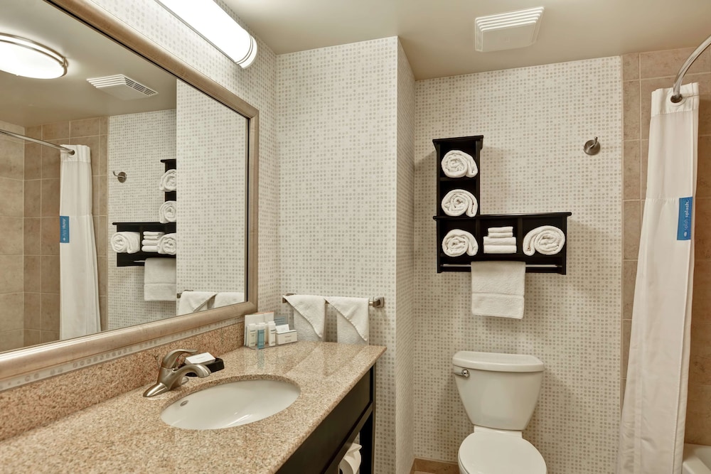 Hampton Inn Tunkhannock - photo 23