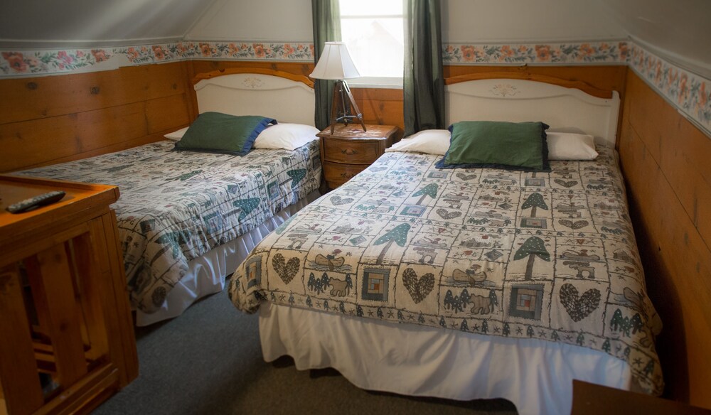 Golden Bear Cottages - photo 17