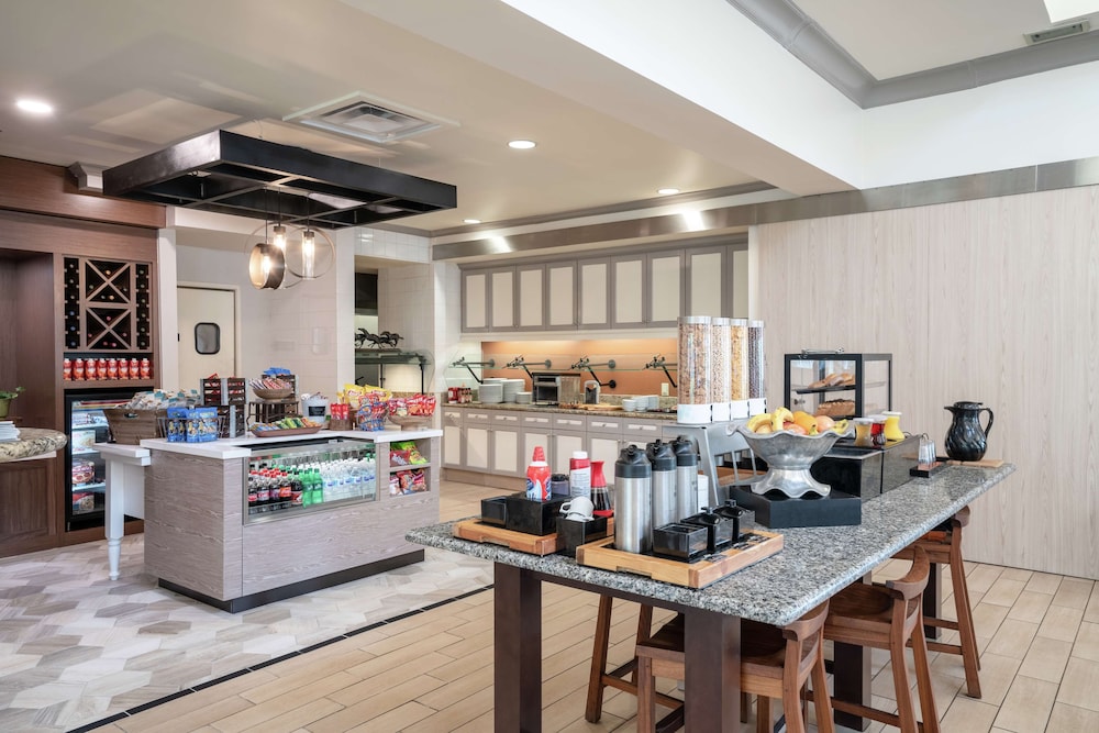 Hilton Garden Inn Louisville East - photo 19