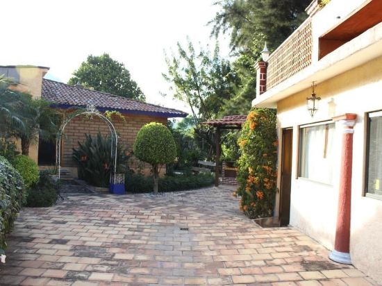 Quinta Los Pinos in Tepoztlan, Mexico