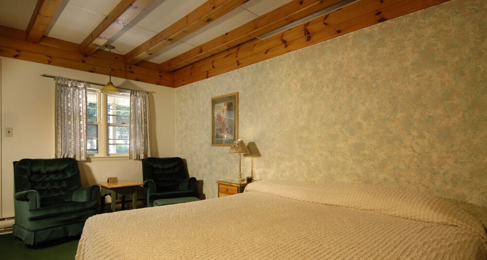 Wrens Nest Inn - photo 9