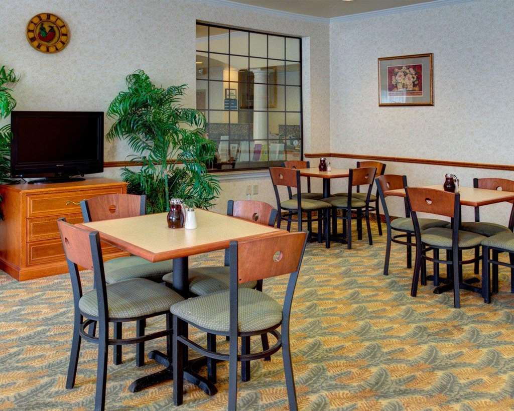 Quality Inn & Suites Glen Rose - photo 30