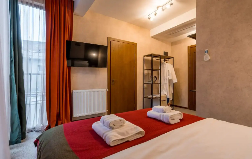 Green Inn Hotel