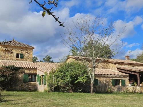 Gîte 8 personnes avec cheminée et SPA à Biron FR 1 616 481 - last minute hotel in Unknown City