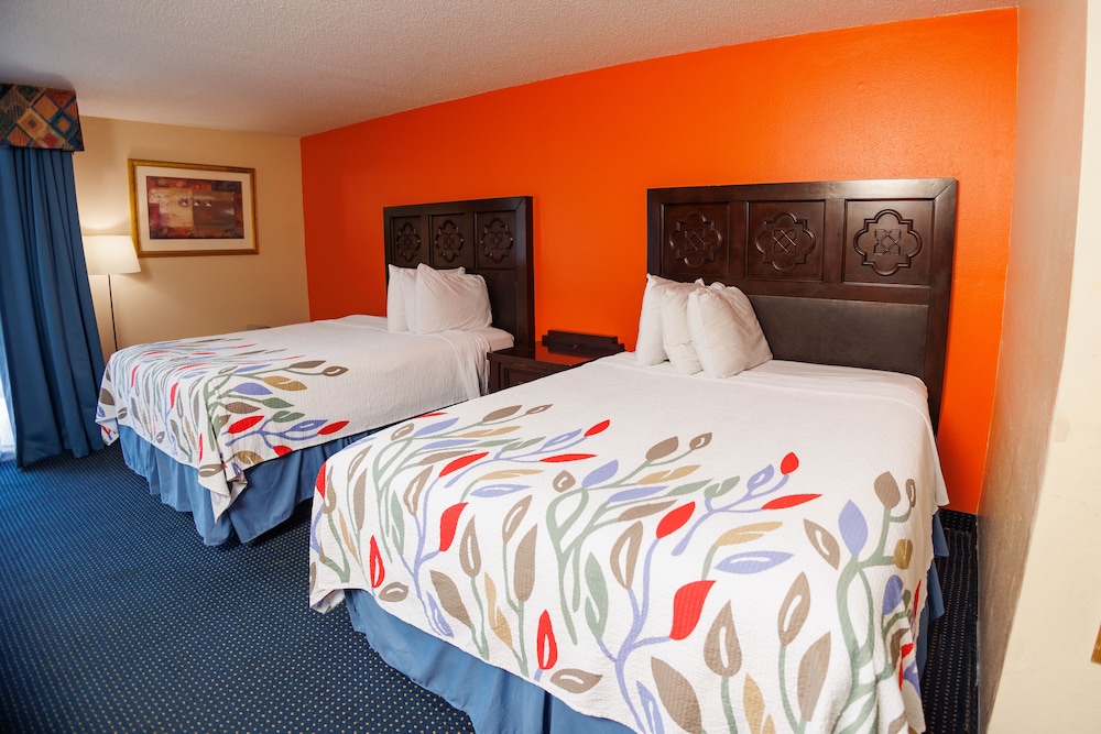 Garnet Inn & Suites Orlando - photo 32