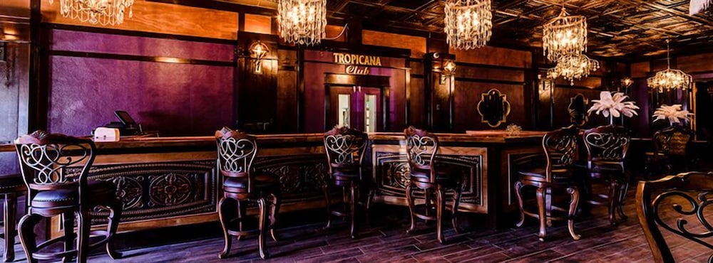 Hotel DeFuniak - photo 7