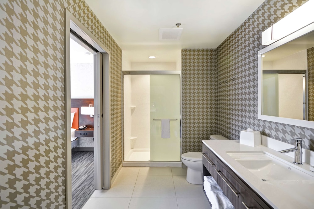 Home2 Suites by Hilton Carbondale - photo 25