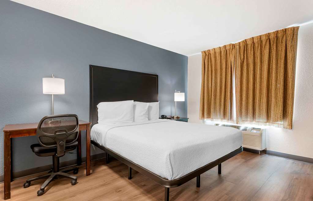 Extended Stay America Suites Fort Wayne South - photo 11