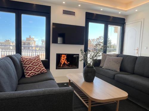 Maisonette with Stunning Terrace & Private Garage By Solstad in Kavala, Greece