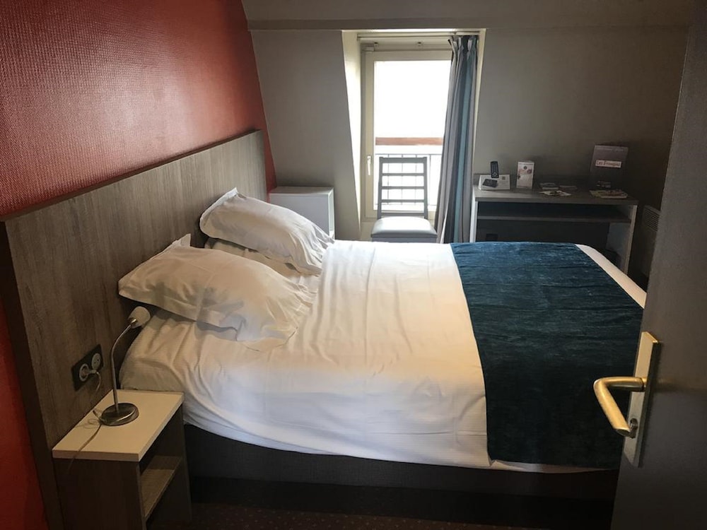 Hôtel Les Frangins - carbon neutral hotel in Saint-Omer