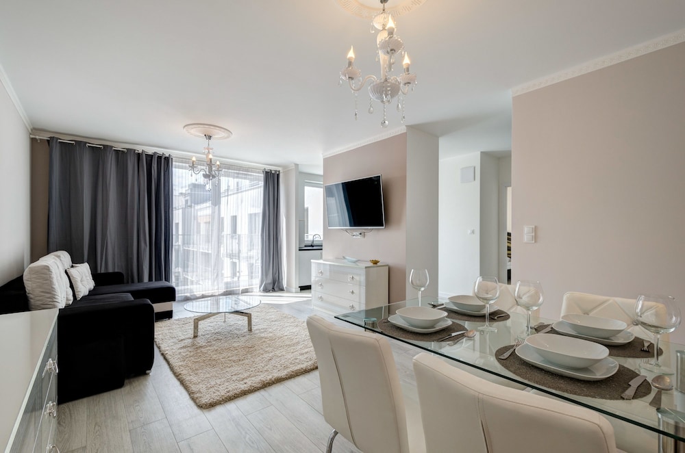 Apartments Old Town Angielska Grobla & by Noclegi Renters — 4-Star Luxury Hotel in Gdansk, Poland