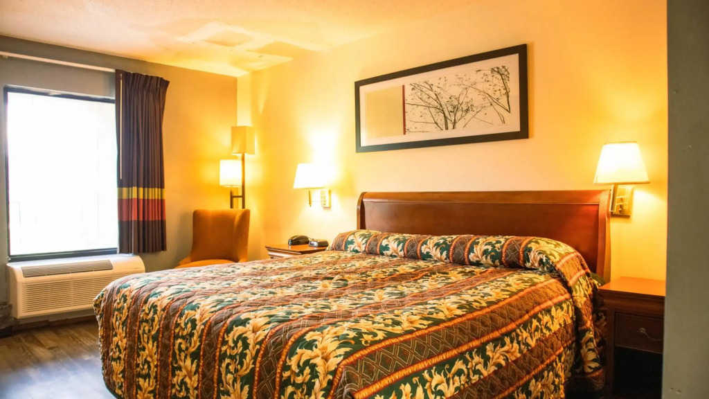 Executive Inn Yanceyville - photo 21