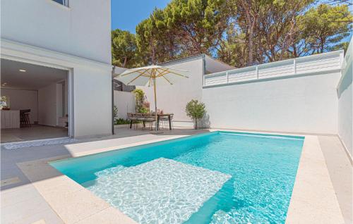 Amazing Home In Zablace — 5-Star Luxury Hotel in Sibenik, Croatia