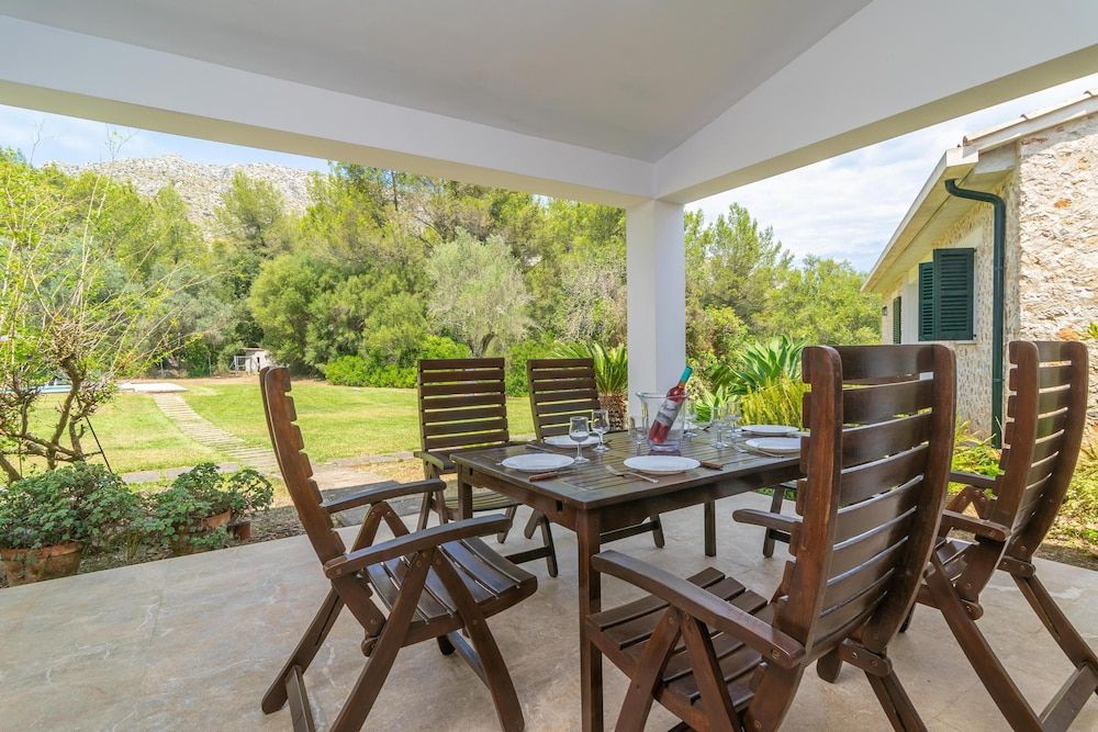 L'esplai - carbon neutral hotel in Pollenca