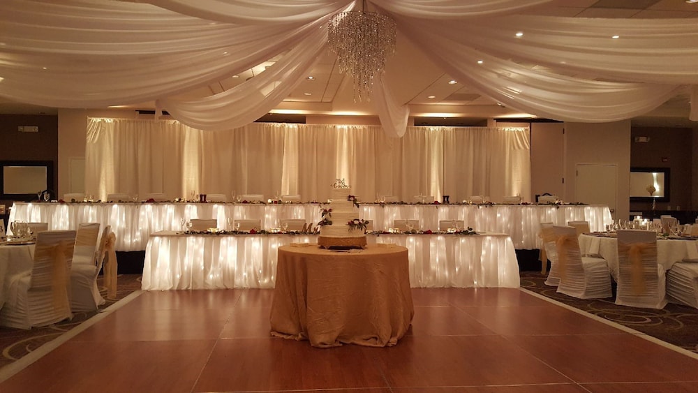 Holiday Inn Bloomington Airport by IHG - photo 53