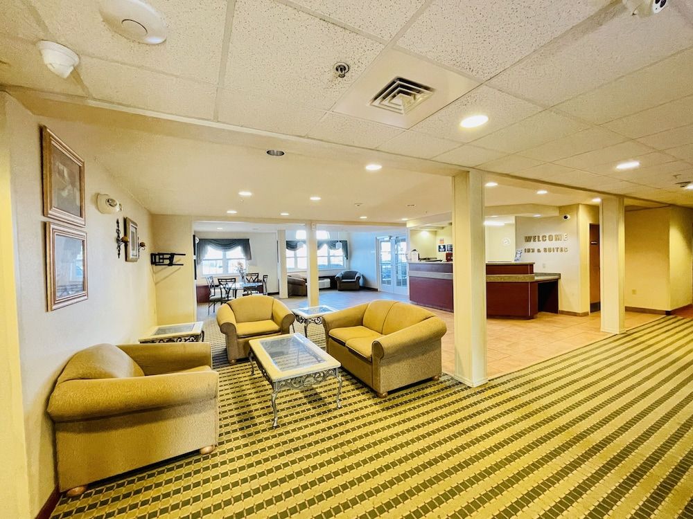 Welcome Inn & Suites - photo 18